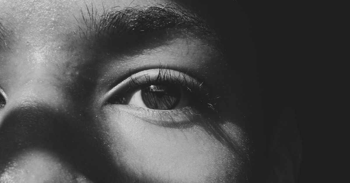 The Truth About Dry Eyes and LASIK: Who Should Be Cautious thumbnail